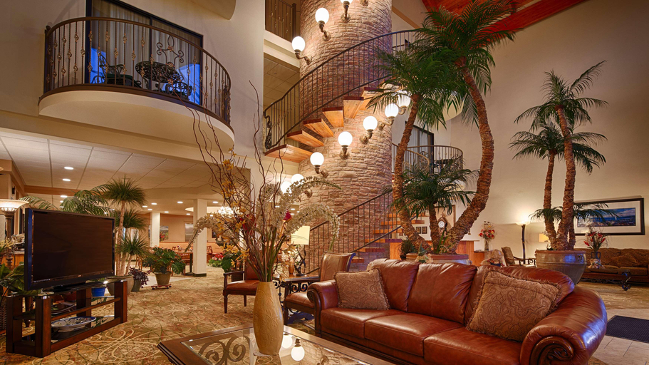Public Area 2, Best Western Plus Swiss Chalet Hotel & Suites, Pecos