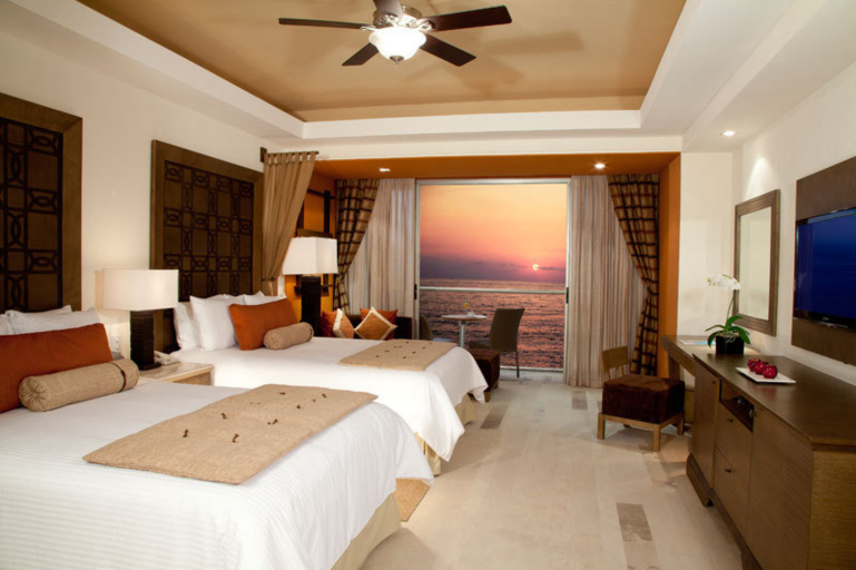 Bedroom, Dreams Vallarta Bay Resort & Spa, Puerto Vallarta