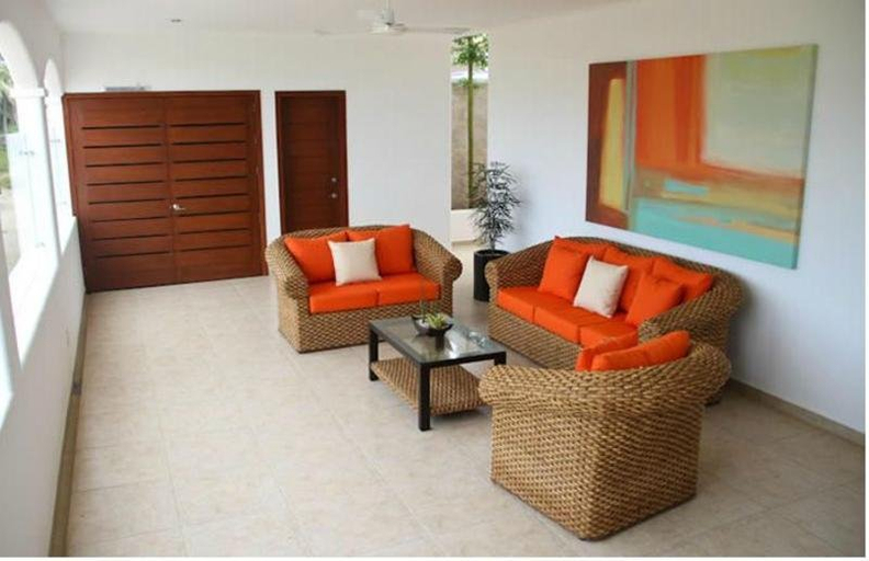 Public Area 2, Blater Hotel, Dist. Pochutla
