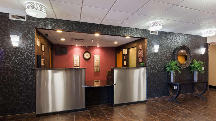 Public Area 3, Best Western Plover-Stevens Point Hotel & Conference Center, Portage