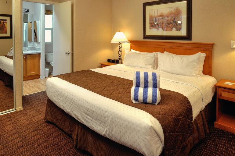 Bedroom 3, The Roundhouse Resort, Navajo