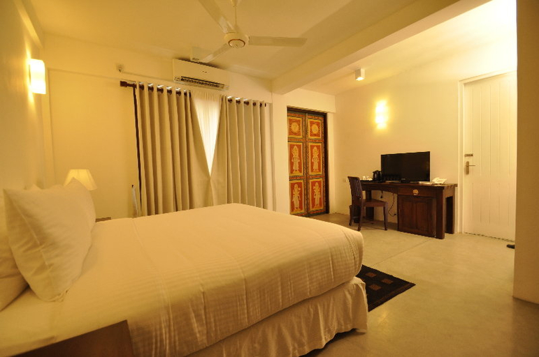Bedroom 4, Coral Rock by Bansei, Hikkaduwa