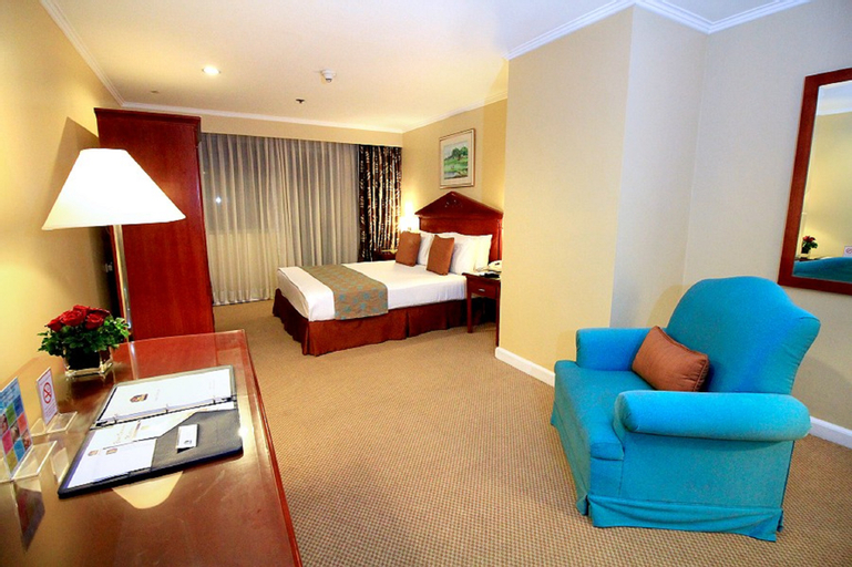 Bedroom 14