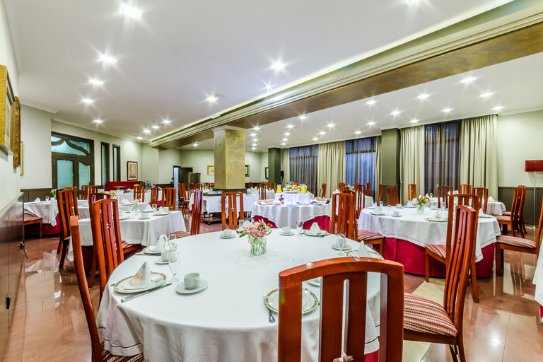 Food & Drinks 5, Galicia Palace, Pontevedra