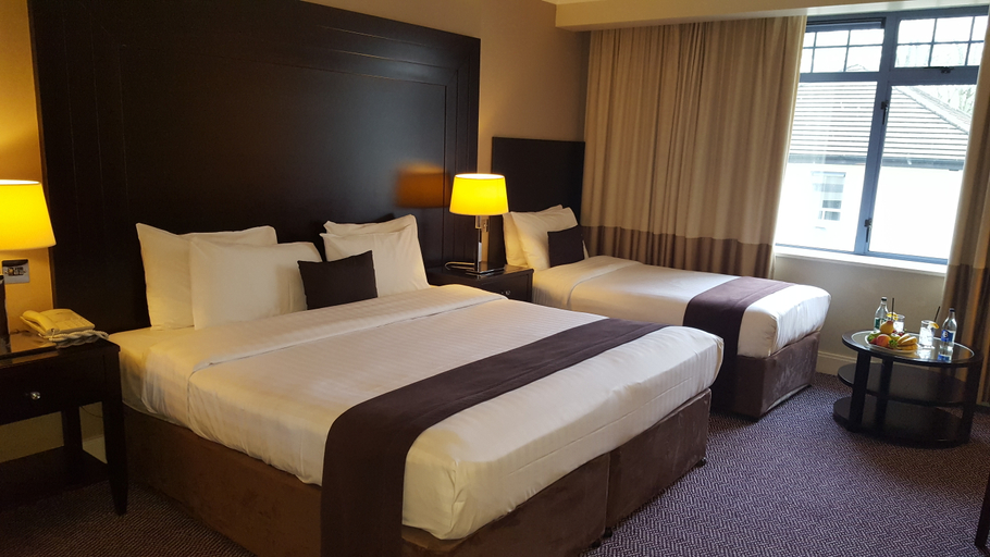 Bedroom 3, Shamrock Lodge Hotel