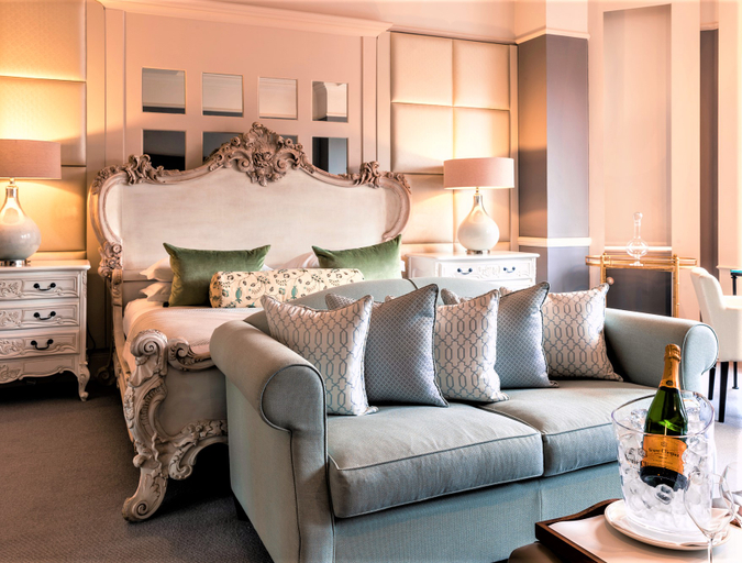 Public Area 3, 11 Cadogan Gardens and The Apartments, London