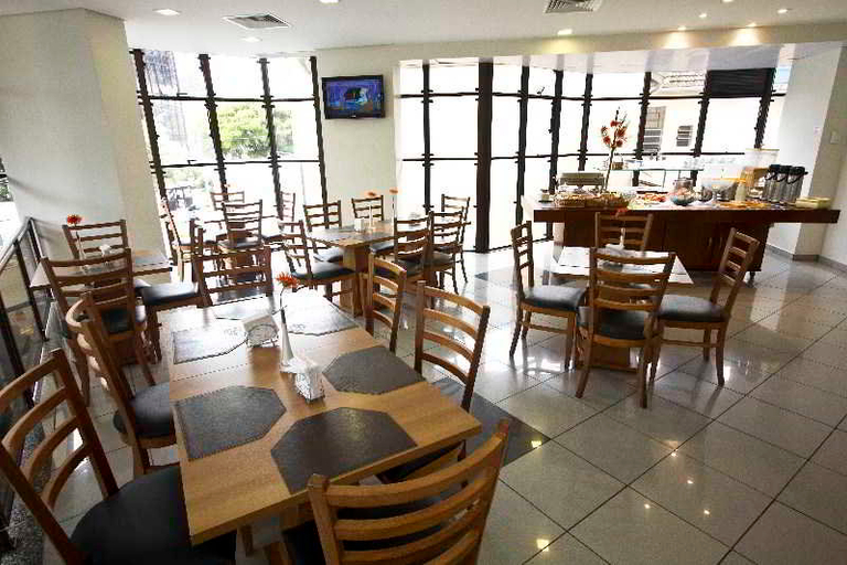 Food & Drinks 5, Cosmopolitan Praia Flat, Santos