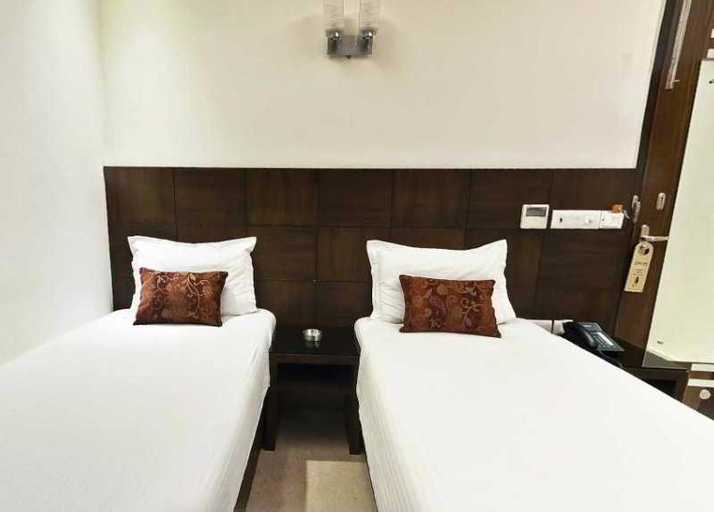 Bedroom 3, Hotel Marble Arch, Delhi