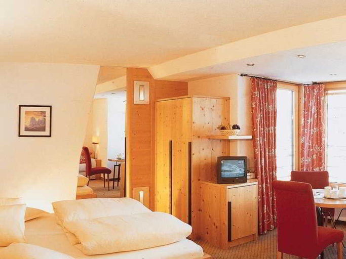 Bedroom 2, Pension Schönblick, Imst