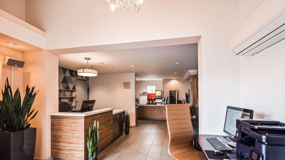 Public Area 2, Best Western Plus Executive Suites, San Mateo