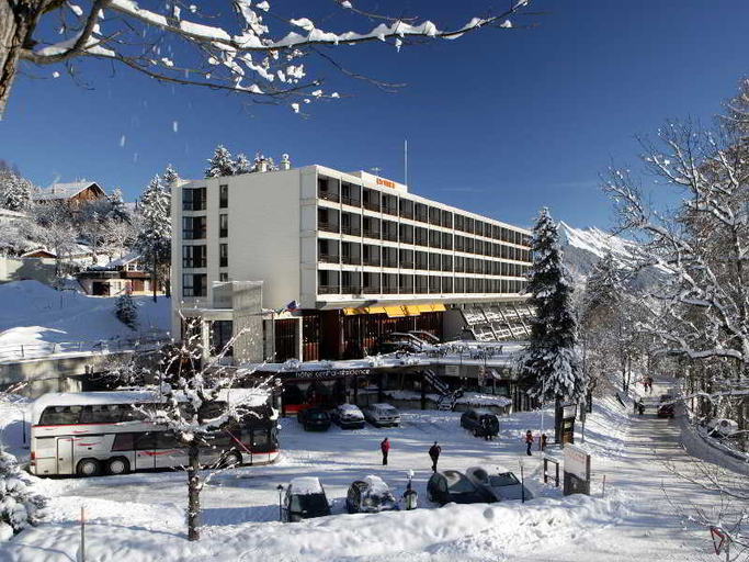 Exterior & Views 2, Hôtel Central Résidence, Aigle