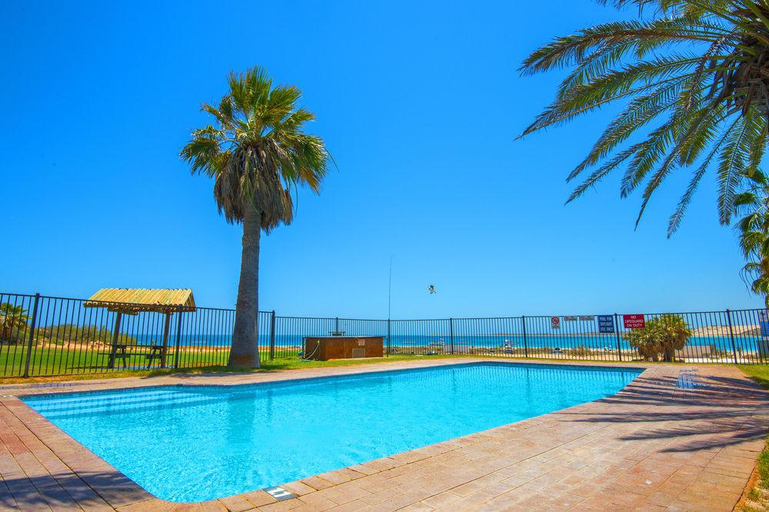 Sport & Beauty 5, Ningaloo Reef Resort Coral Bay, Carnarvon