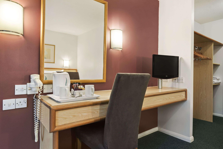 Others 5, Days Inn by Wyndham Sedgemoor M5, Somerset