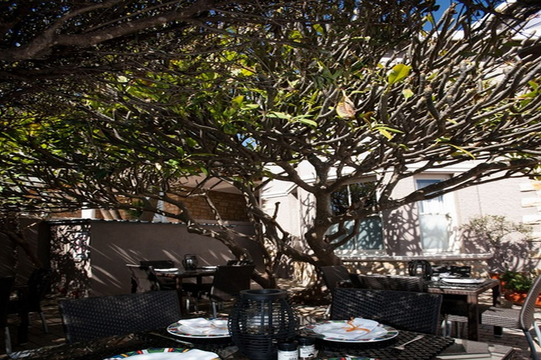 Food & Drinks 5, Place on the Bay, City of Cape Town