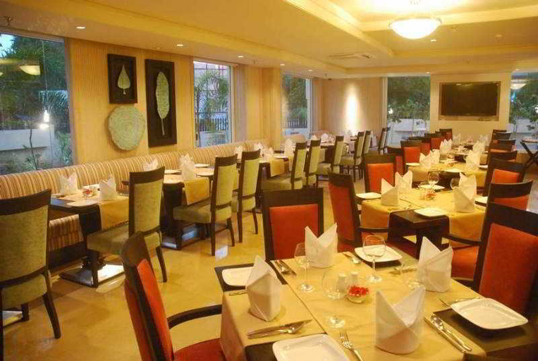 Food & Drinks 5, Fortune Park Ahmedabad, Ahmadabad