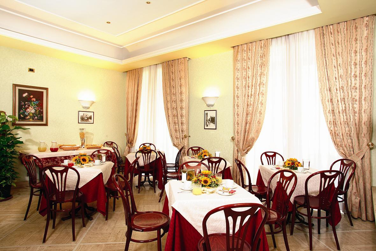 Food & Drinks, Dina Hotel, Rome