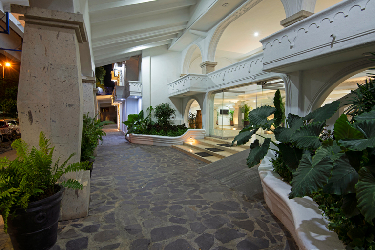 Public Area 2, Hotel Fiesta Mexicana, Manzanillo