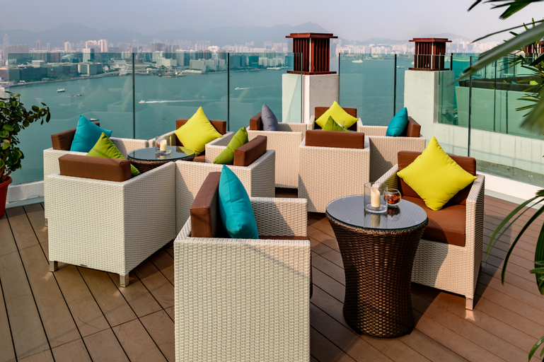 Food & Drinks 5, Apartment Kapok, Hong Kong Island