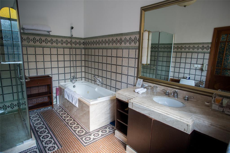 Bathroom, Hengshan Moller Villa Hotel Shanghai, Shanghai