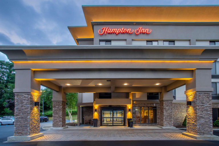 Exterior & Views 1, Hampton Inn Fishkill, Dutchess