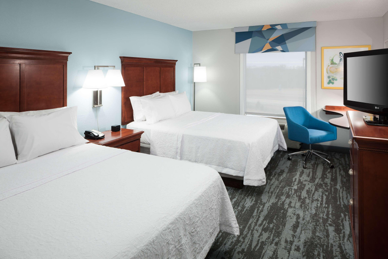 Bedroom 3, Hampton Inn & Suites Jackson, Madison