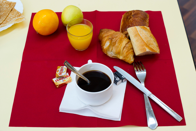Food & Drinks 5, Hotel Cerise Auxerre, Yonne