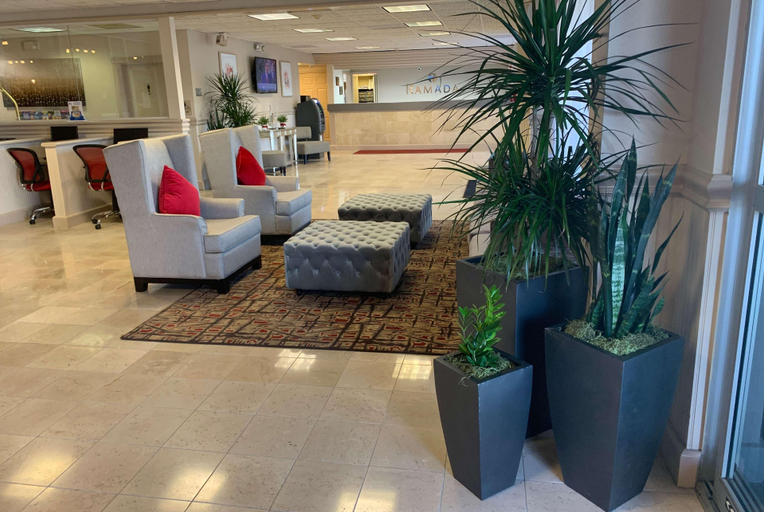 Public Area 3, Ramada by Wyndham Sarasota Waterfront, Manatee