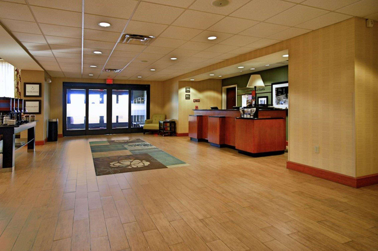 Public Area 2, Hampton Inn&Suites Hilton New Iberia Avery Island, Iberia