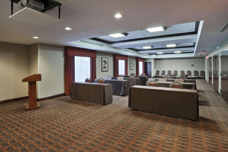 Public Area 2, Hampton Inn Matamoras/Milford, Pike