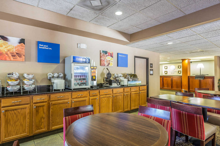 Public Area 2, Quality Inn Summerville-Charleston, Berkeley