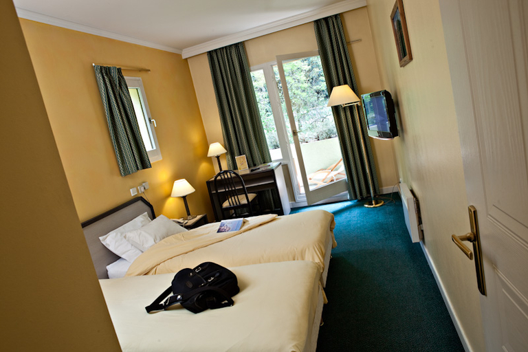 Bedroom, Athena, Savoie