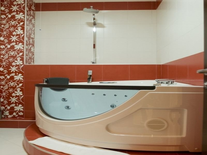 Bathroom, MonarC Hotel, Tiranës