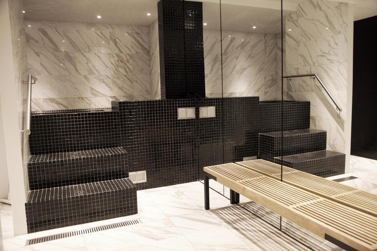 Bathroom 5, Hotel 101, Reykjavík