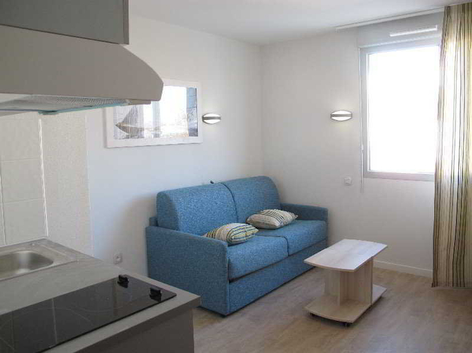 Bedroom 3, Lagrange Apart'HOTEL L'Escale Marine, Charente-Maritime