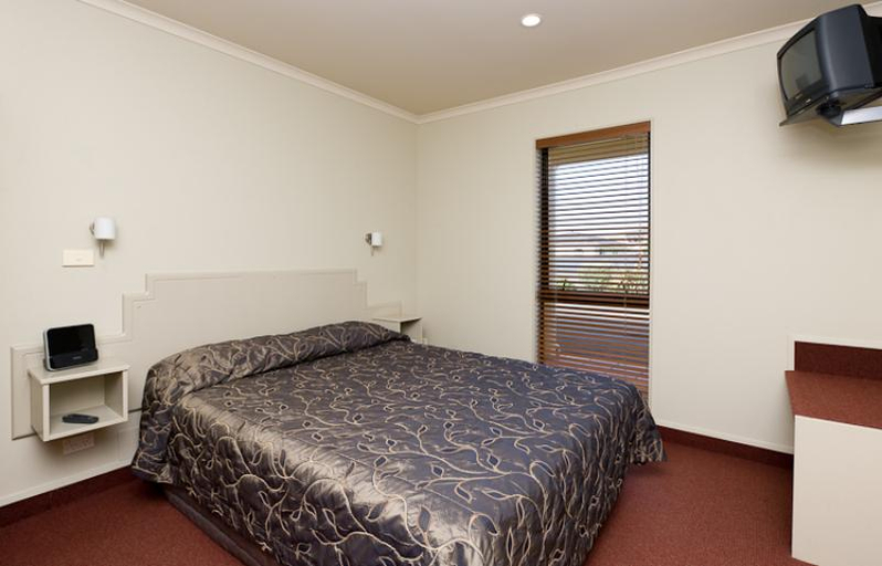 Bedroom 3, Fairley Motor Lodge, Napier