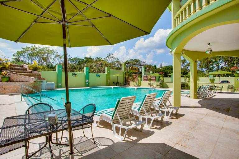 Food & Drinks, Midas Belize