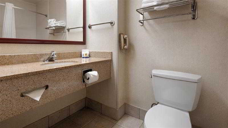 Bathroom 4, Homestead Apart-Hotel NJ, Atlantic