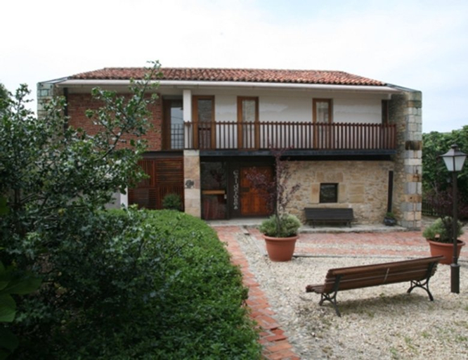 Exterior & Views 2, Posada Los Calderones, Cantabria