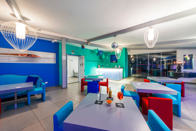 Public Area 3, Hotel Spicy, Napoli