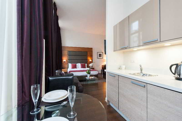 Bedroom 3, The Laslett Hotel, London