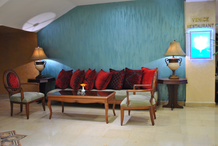 Public Area 2, Al Fanar Palace Hotel, Wadi Essier