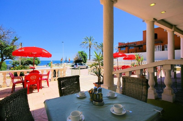 Others, Solymar, Alicante