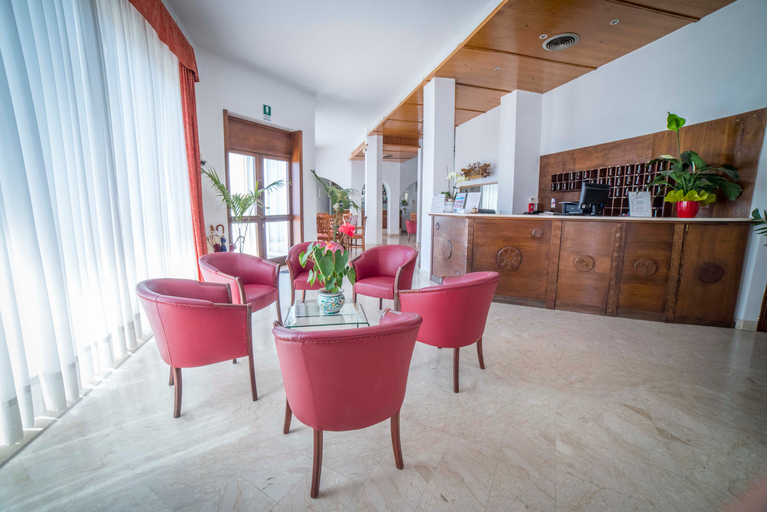 Food & Drinks 5, Hotel Isola Bella, Messina