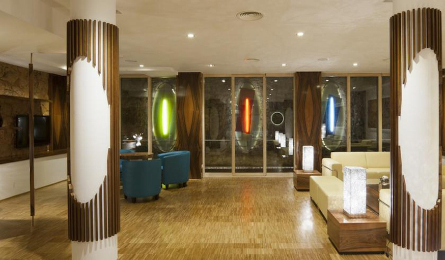 Public Area 4, Ako Suite, Barcelona