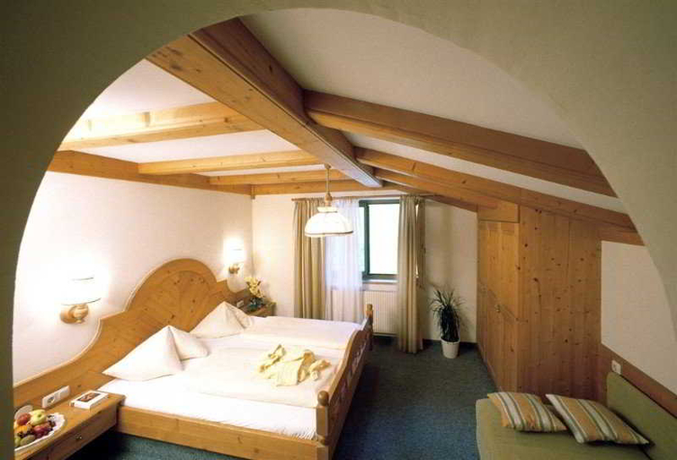 Bedroom, Mountainclub Hotel Ronach, Kufstein