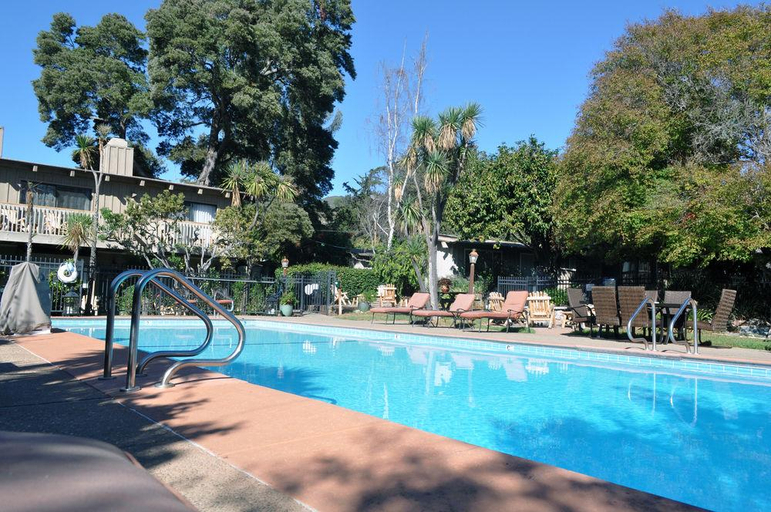 Sport & Beauty 2, Carmel Valley Lodge and Resort, Monterey