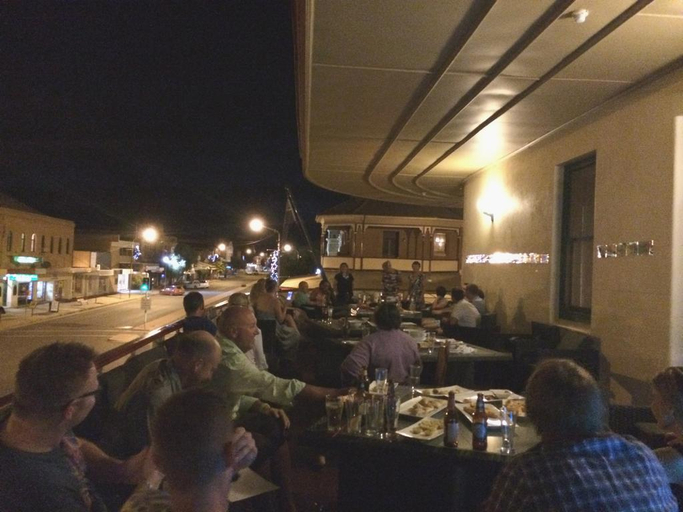 Food & Drinks 5, Royal Exchange, Broken Hill