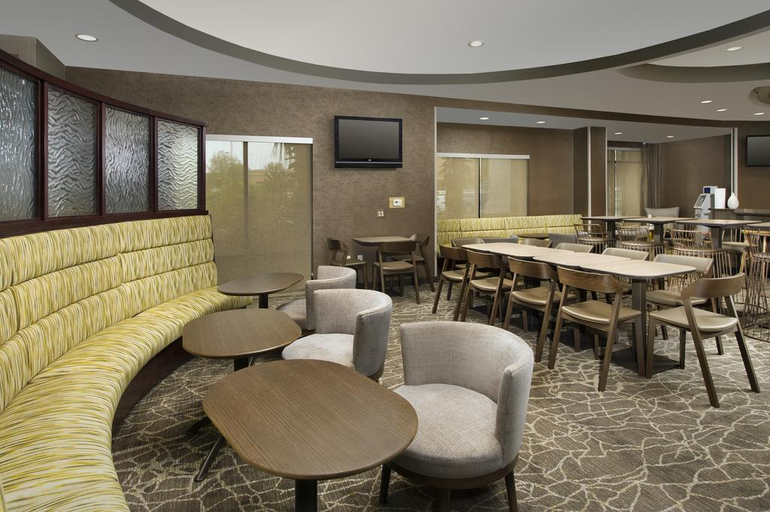 Food & Drinks 5, Springhill Suites Jacksonville Airport, Duval