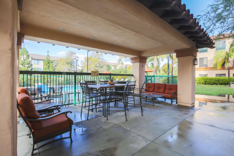 Public Area 2, Hampton Inn And Suites Camarillo, Ventura