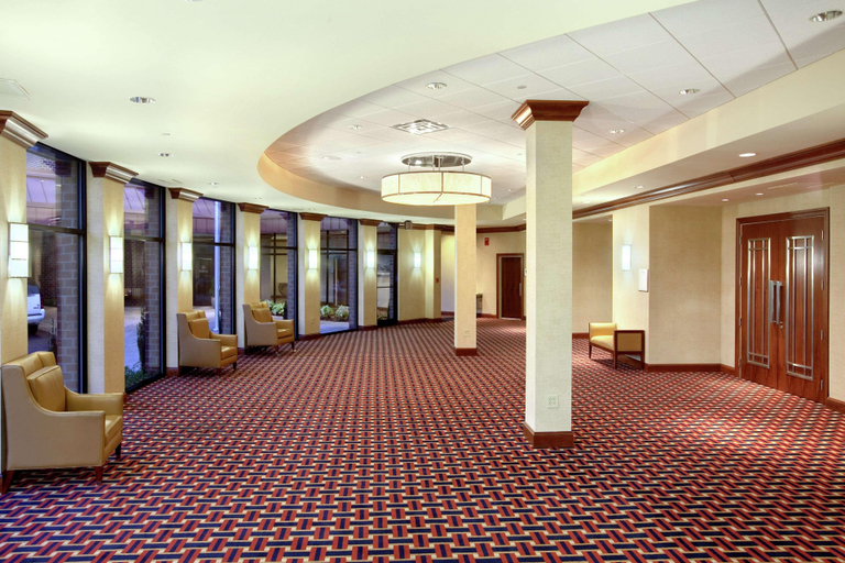 Public Area 5, DoubleTree by Hilton New Bern Riverfront, Craven